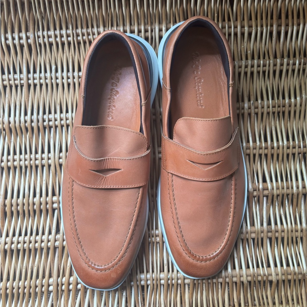 Wolf and Shepherd Brown Leather Loafer sneakers